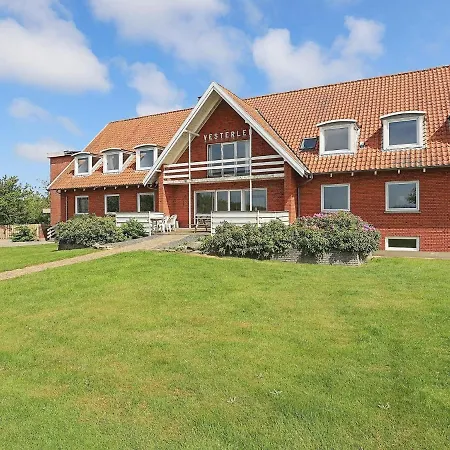 בית נופש Rustic Retreat In Gettrup - By Traum